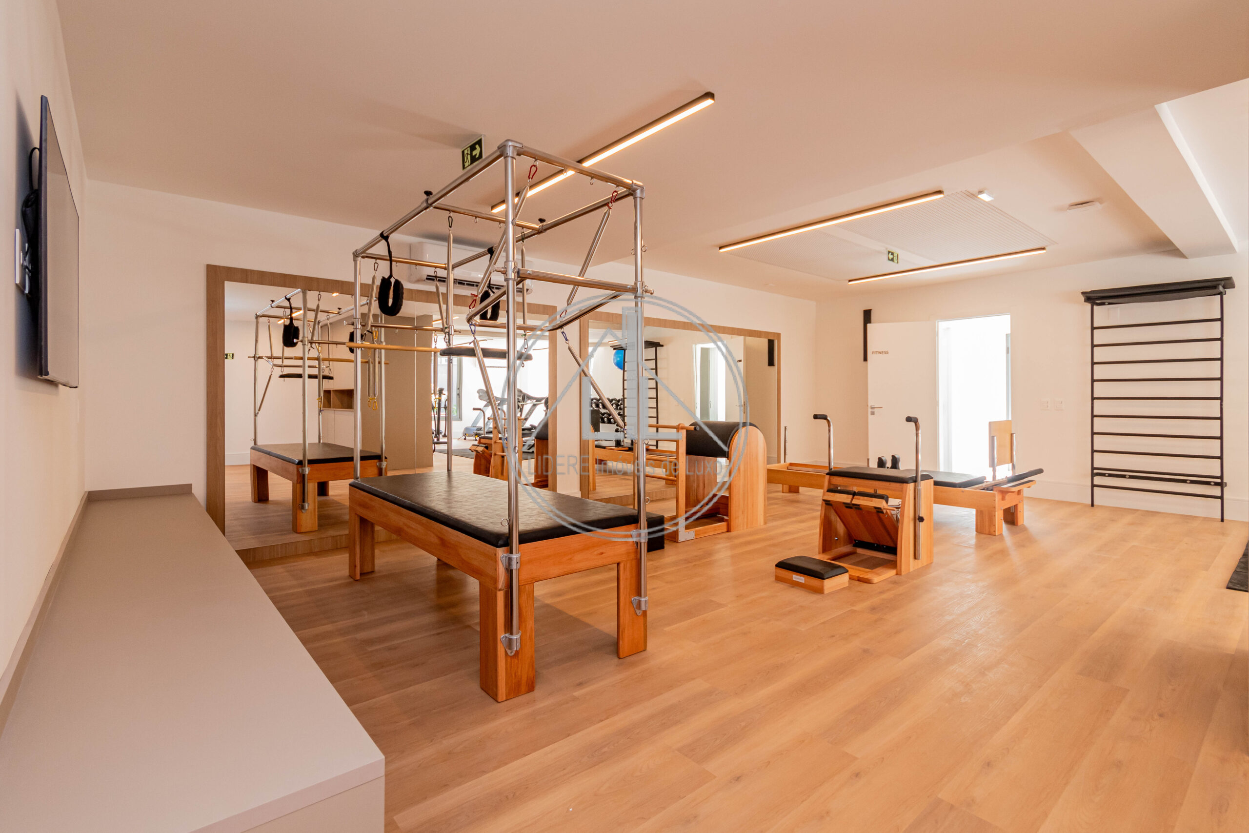 Fitness-e-Pilates-Center-5-scaled