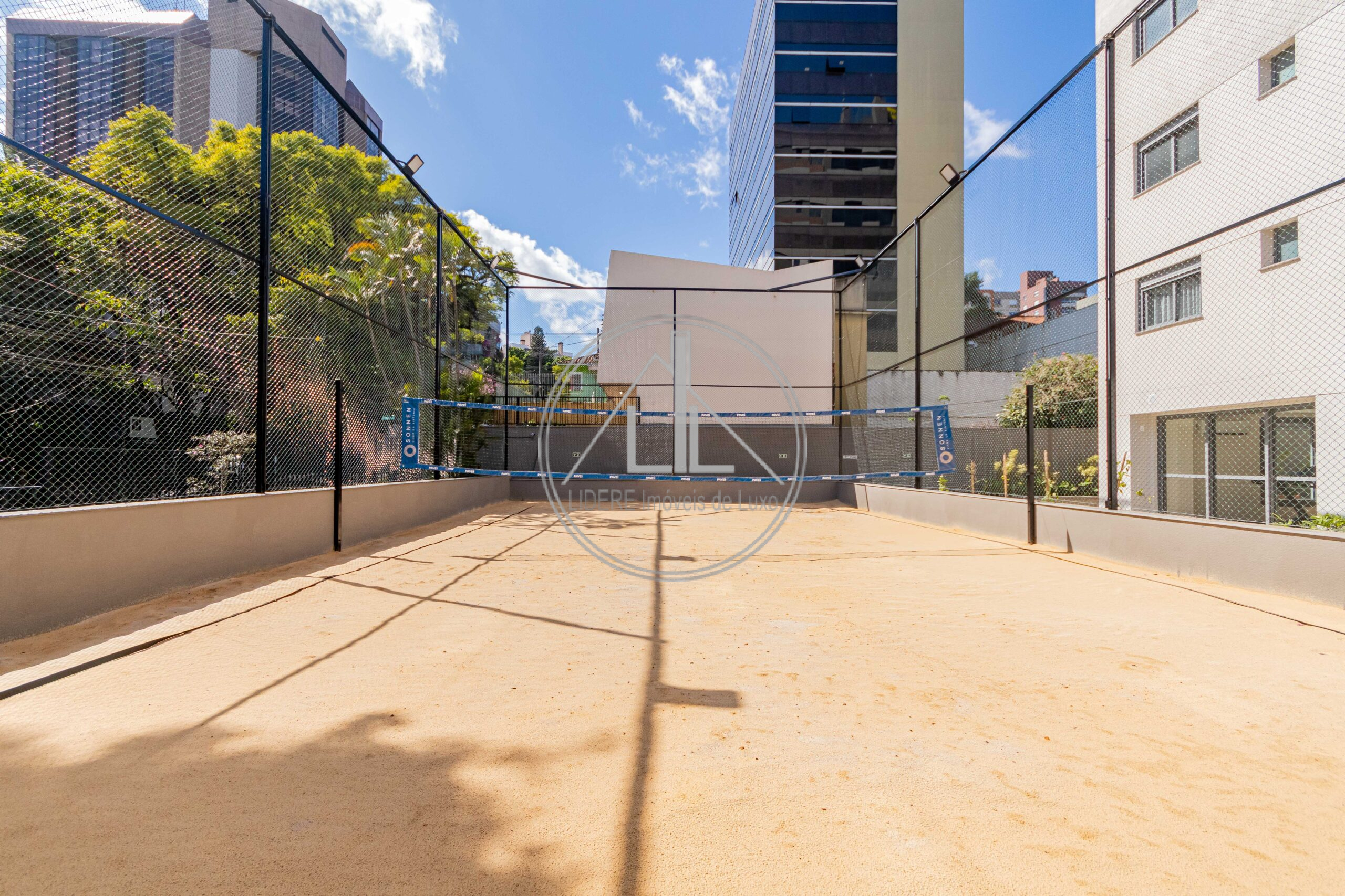 Quadra-de-Beach-Tennis-scaled